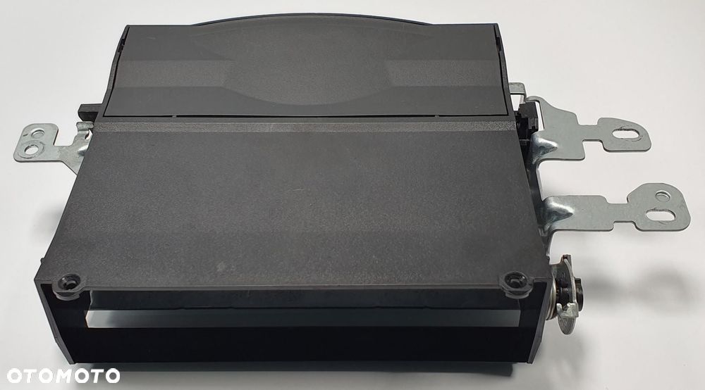 STELAŻ KIESZEŃ ZMIENIARKI CD RADIA MERCEDES ML W164 A2516800331 - 2