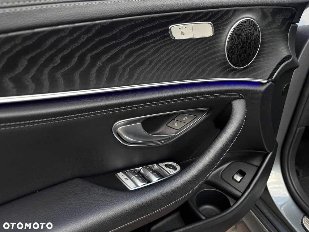 Mercedes-Benz Klasa E 300 de 9G-TRONIC AMG Line - 17