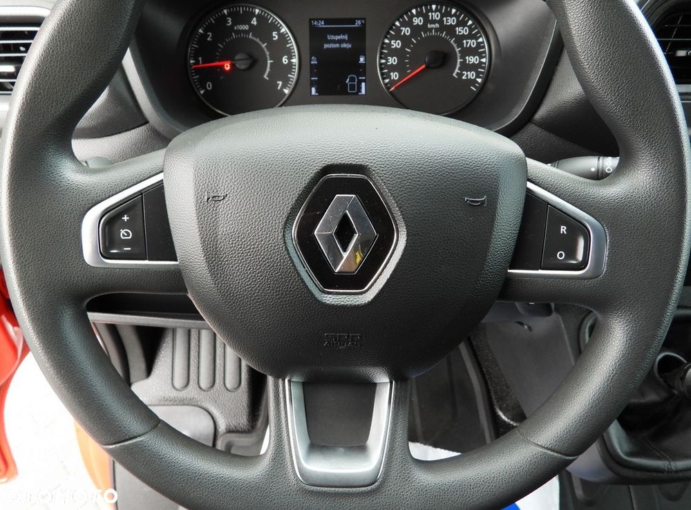 Renault MASTER PLANDEKA 10 PALET WEBASTO TEMPOMAT LEDY KLIMATYZACJA  165KM - 29