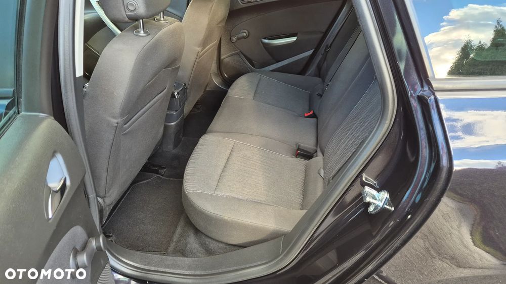 Opel Astra 1.4 Turbo Active - 11