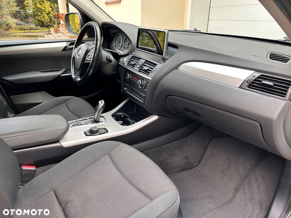 BMW X3 xDrive20d - 21