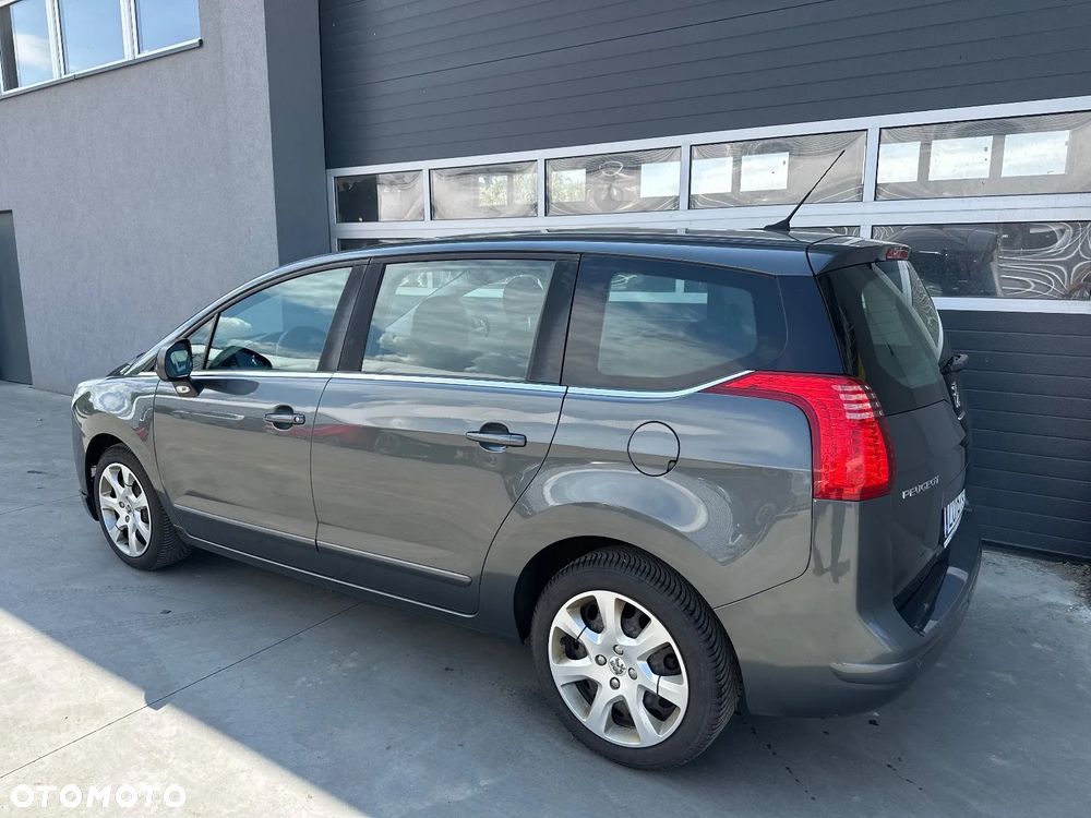 Peugeot 5008 1.6 HDi Premium - 8