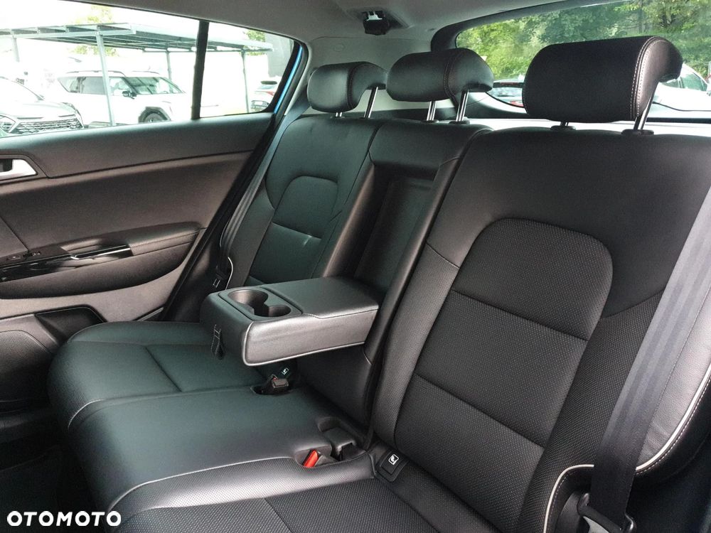 Kia Sportage 1.6 T-GDI Black Edition Plus 2WD - 16