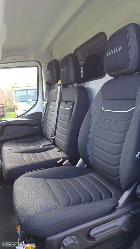 Iveco Daily 3.0 35C21HV A8 4100 18m3 - 13