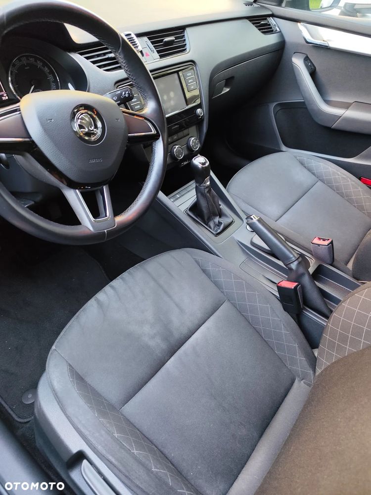Skoda Octavia 1.6 TDI Active - 16