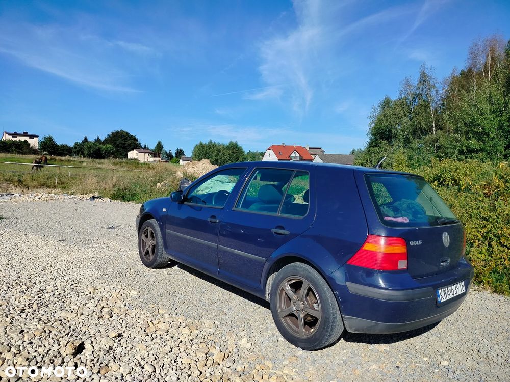 Volkswagen Golf 1.4 Basis - 3