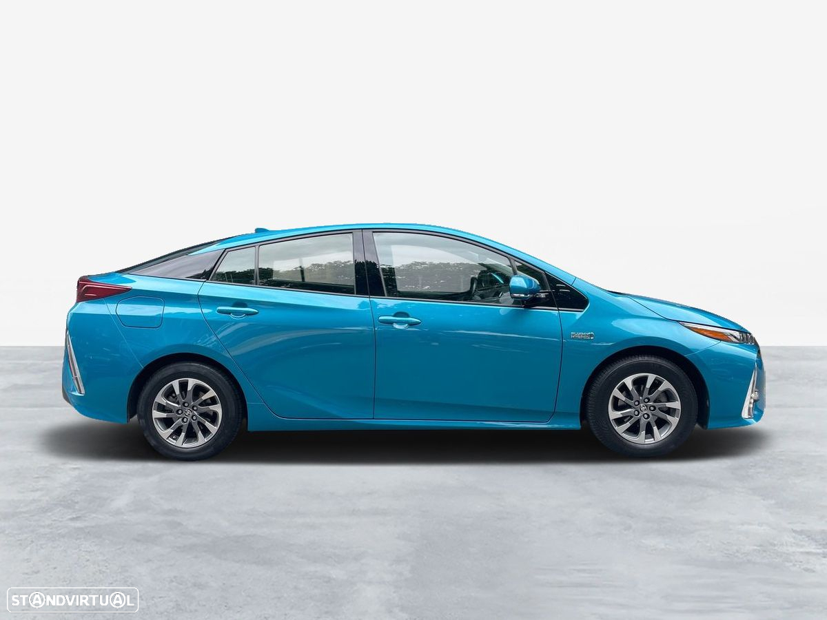 Toyota Prius - 17