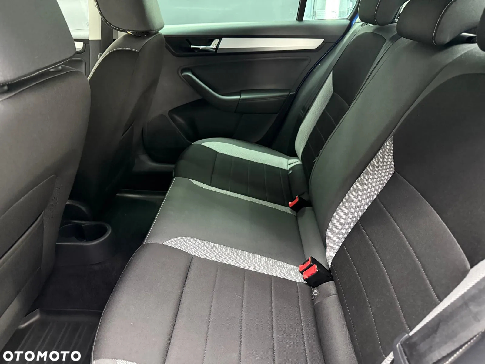 Skoda RAPID 1.0 TSI Ambition - 22