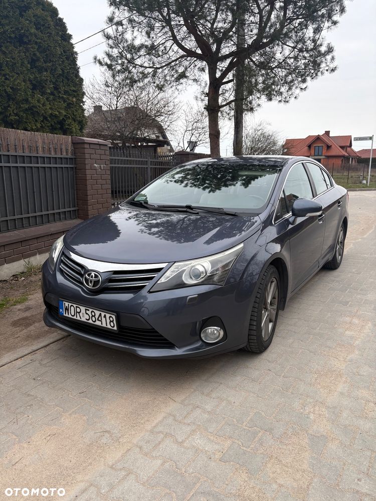 Toyota Avensis 2.0 Premium MS - 1