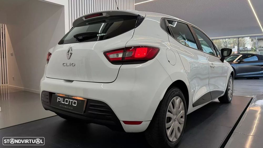 Renault Clio 1.5 dCi Dynamique S - 9