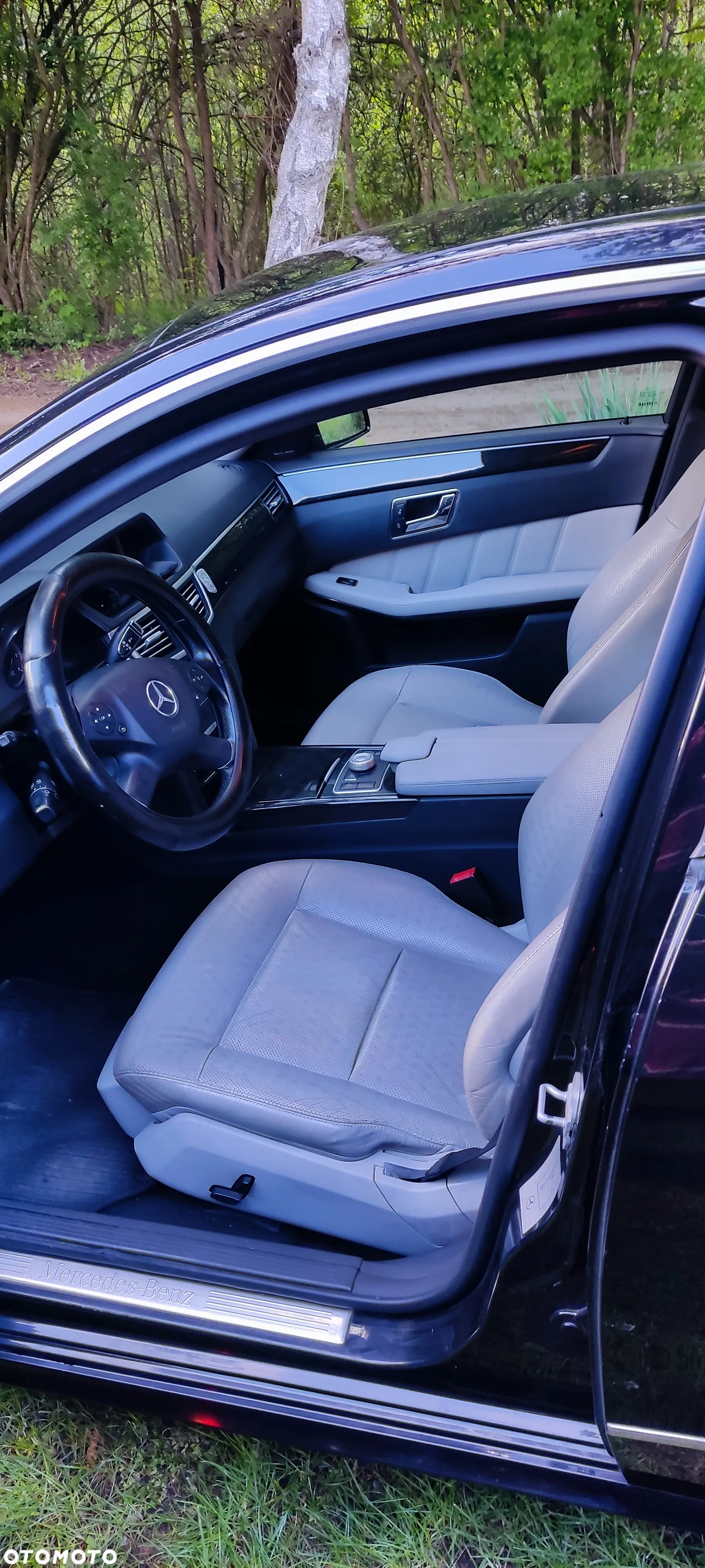 Mercedes-Benz Klasa E 350 CDI BlueEff Avantgarde - 5