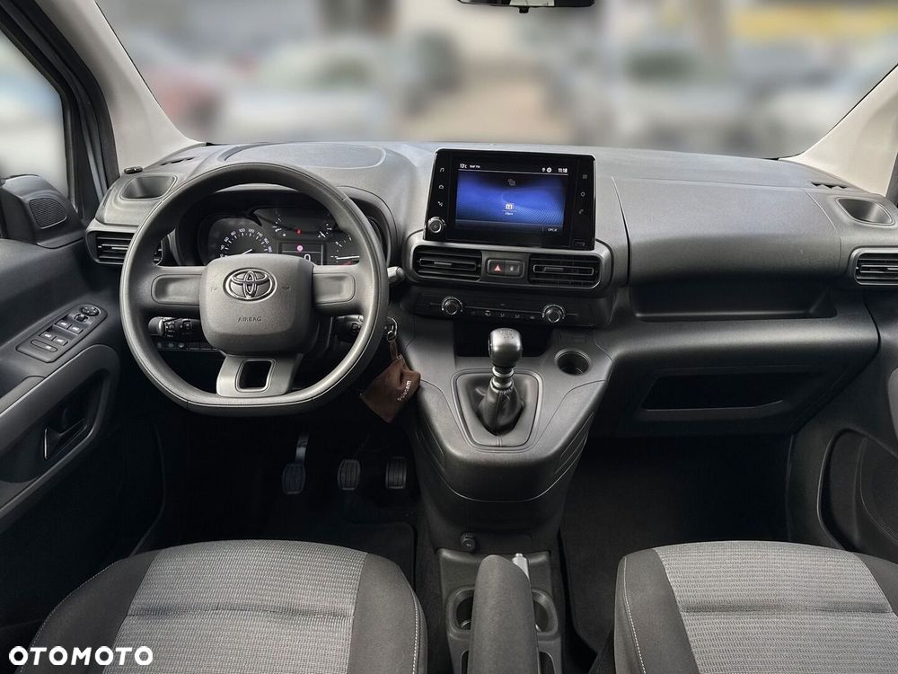 Toyota Proace City Verso 1.5 D-4D Business - 4