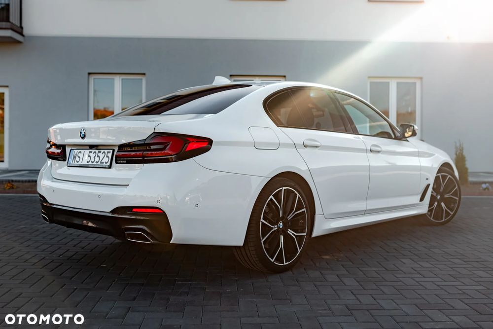 BMW Seria 5 530d xDrive mHEV sport - 5