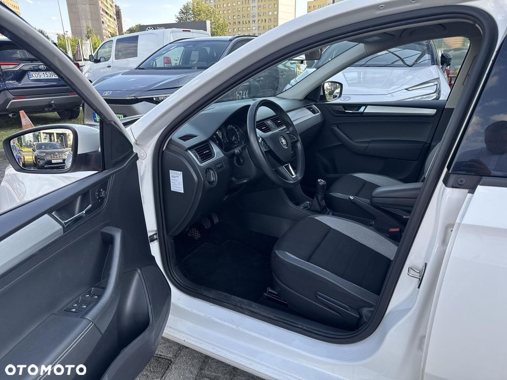 Skoda RAPID 1.0 TSI Ambition - 22