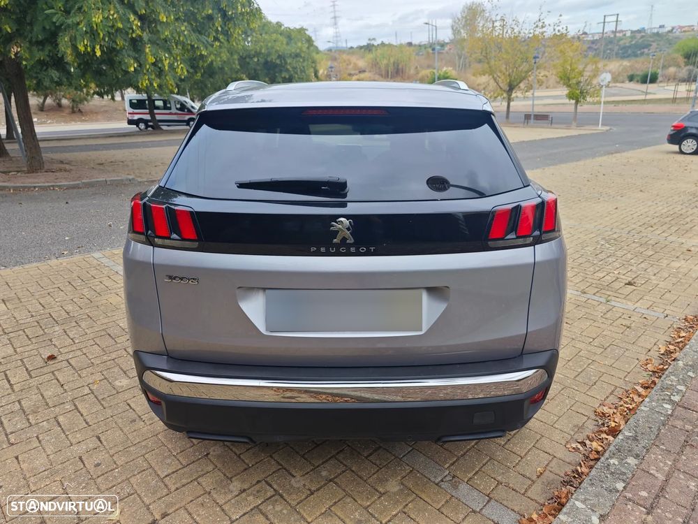 Peugeot 3008 1.2 PureTech Allure - 3