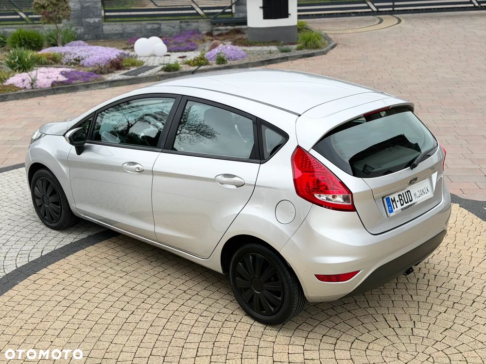 Ford Fiesta - 13