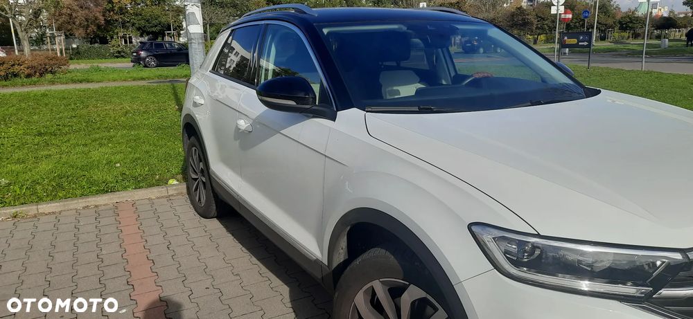 Volkswagen T-Roc 2024 photo 3