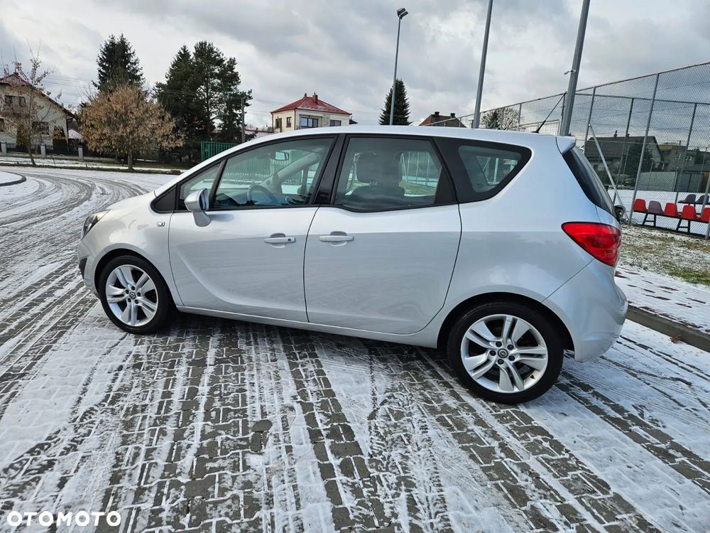 Opel Meriva 1.4 Design Edition - 9