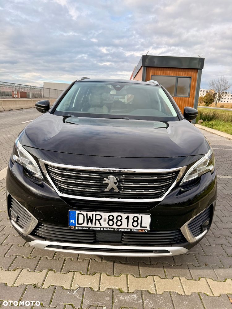 Peugeot 5008 1.6 BlueHDI Allure S&S EAT6 - 1