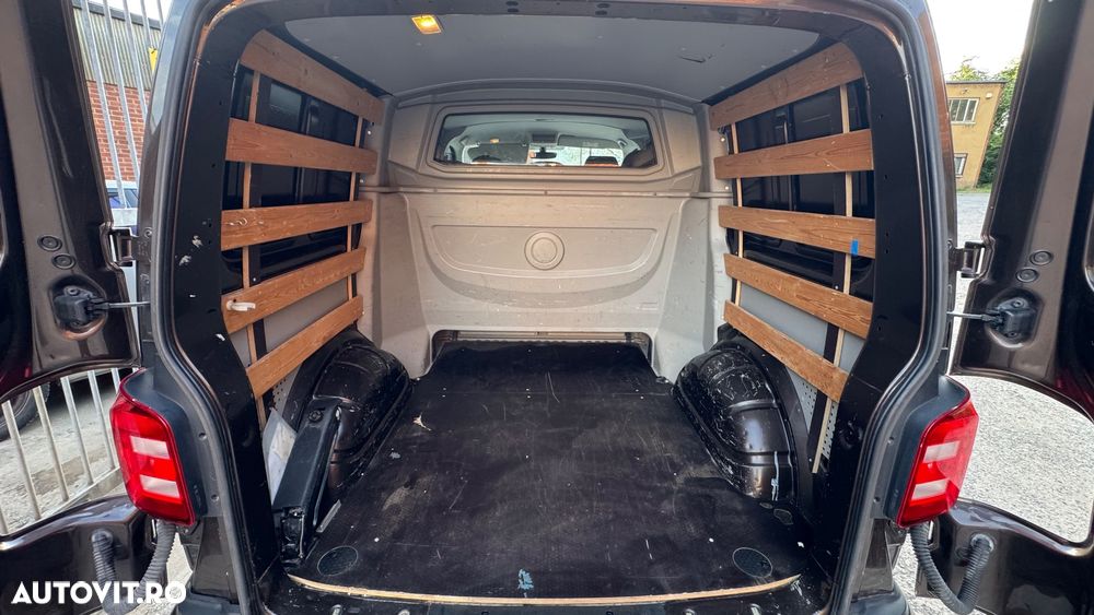 Volkswagen Transporter - 20