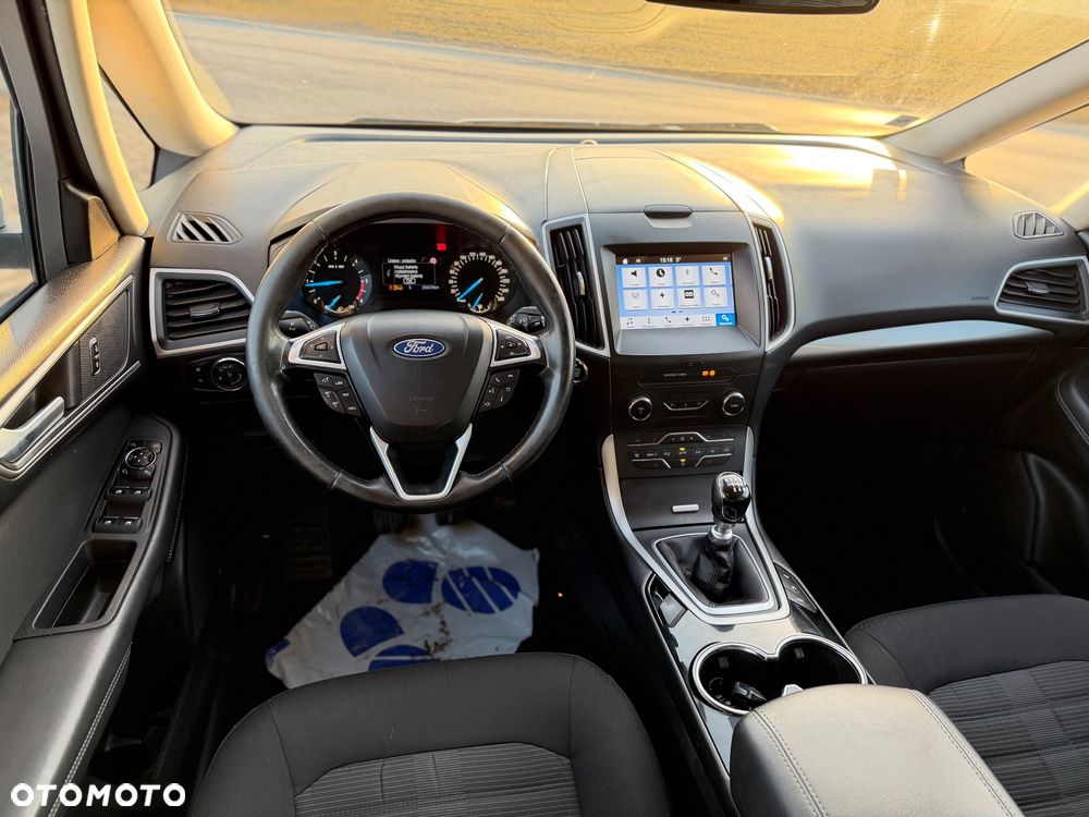 Ford Galaxy 2.0 TDCi Trend - 24