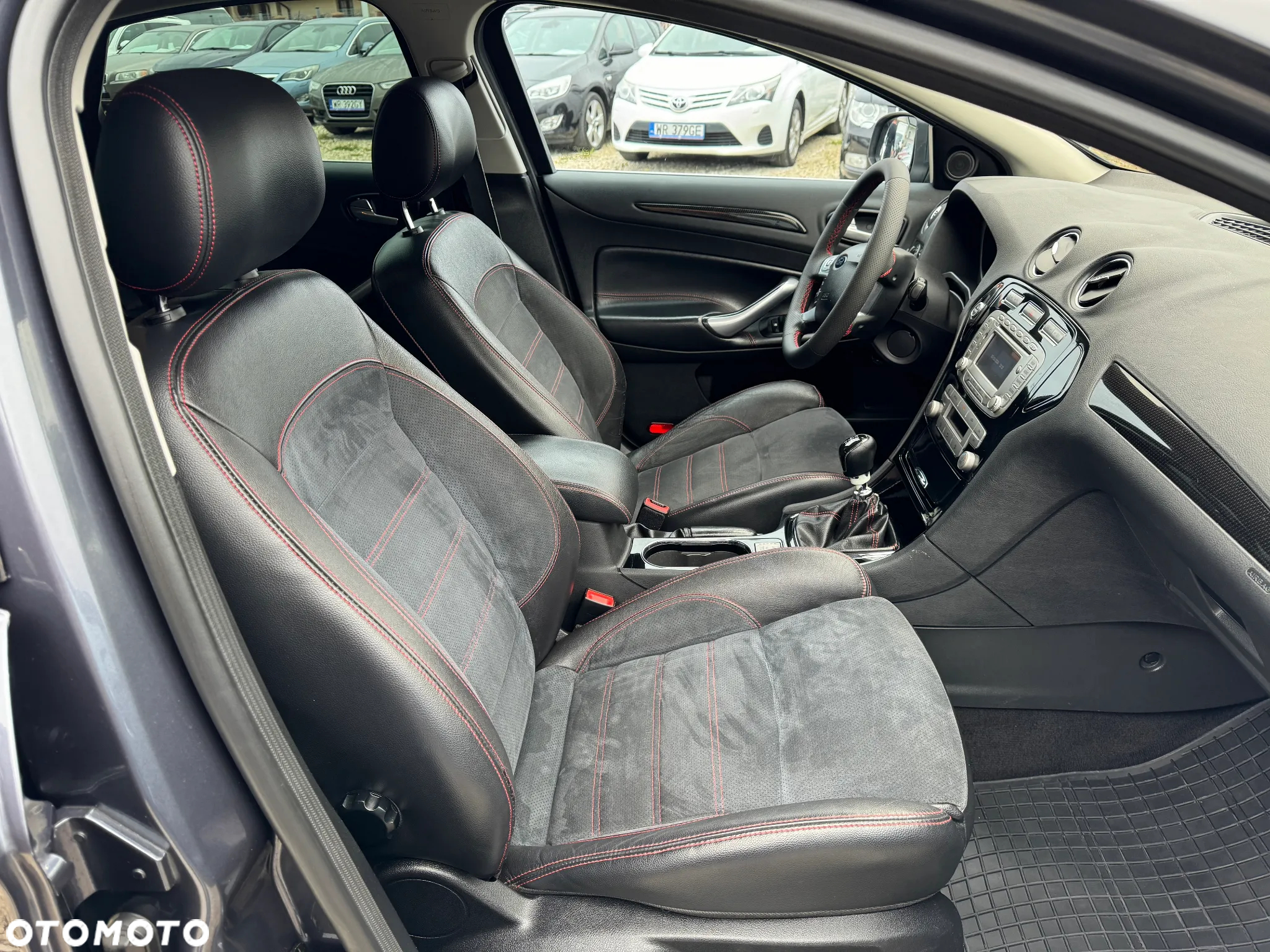 Ford Mondeo 2.0 TDCi Titanium S - 27