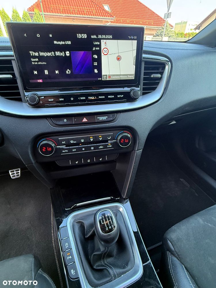 Kia Ceed 1.5 T-GDI GT-Line - 16