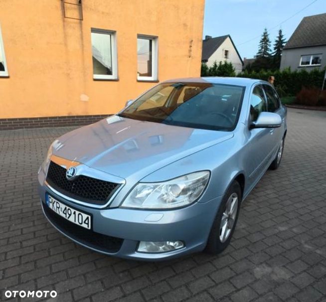 Skoda Octavia 1.8 TSI Ambiente DSG - 1