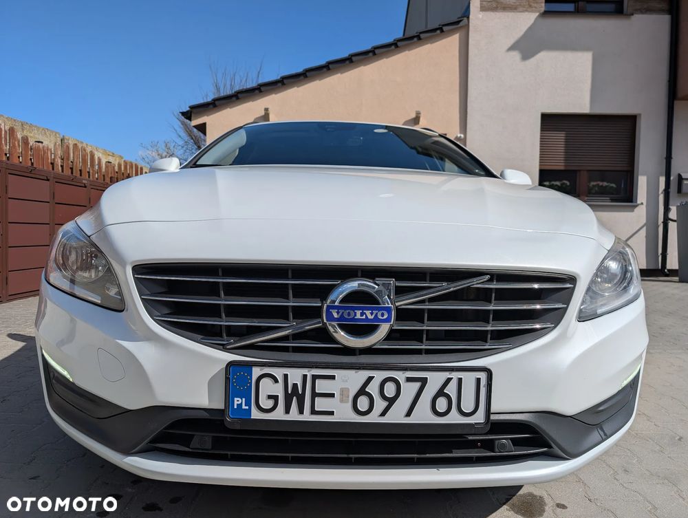 Volvo V60 D3 Geartronic Summum - 5