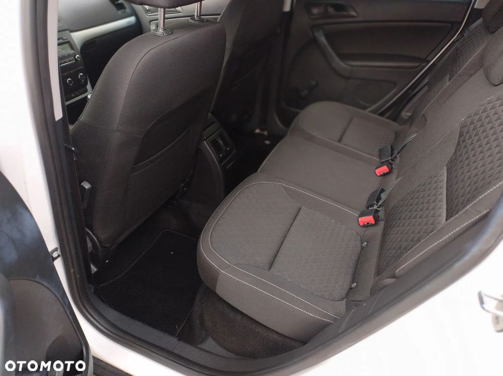 Skoda Yeti Outdoor 2.0 TDI 4x4 Active - 16