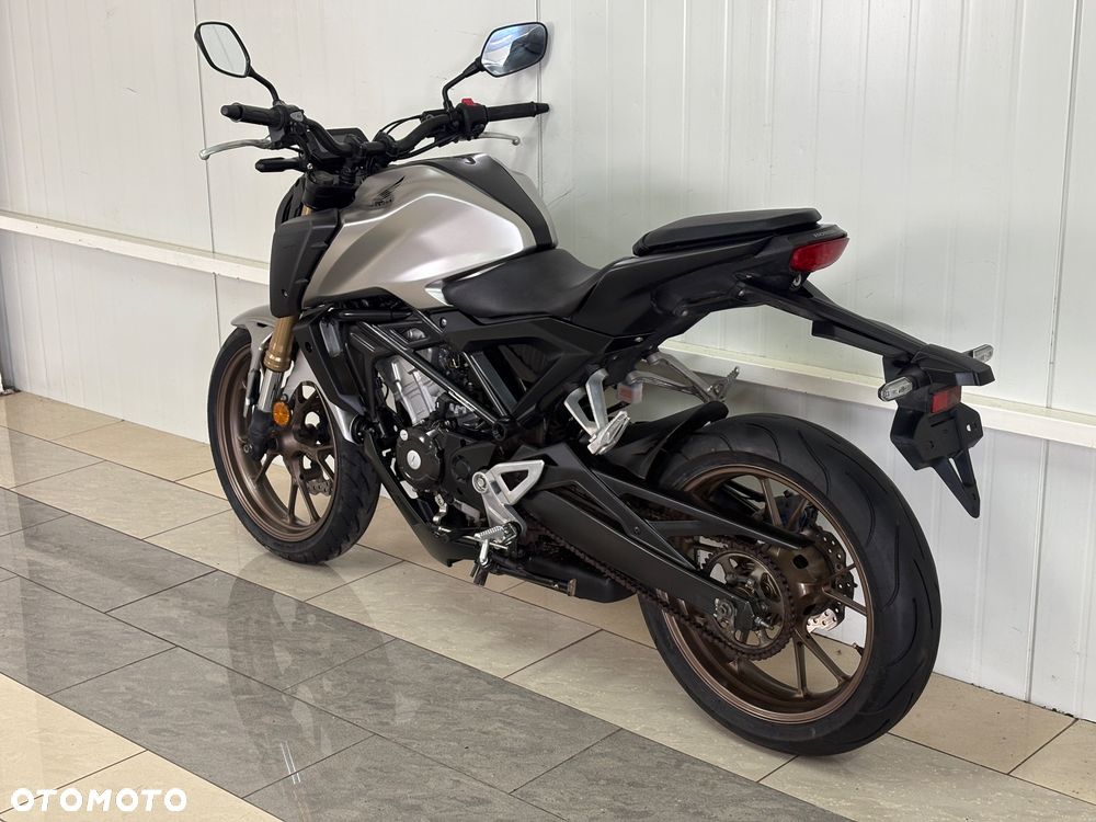 Honda CB - 7