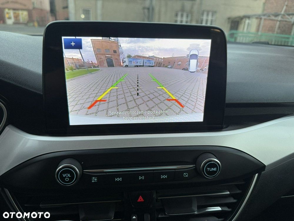 Ford Focus - 26