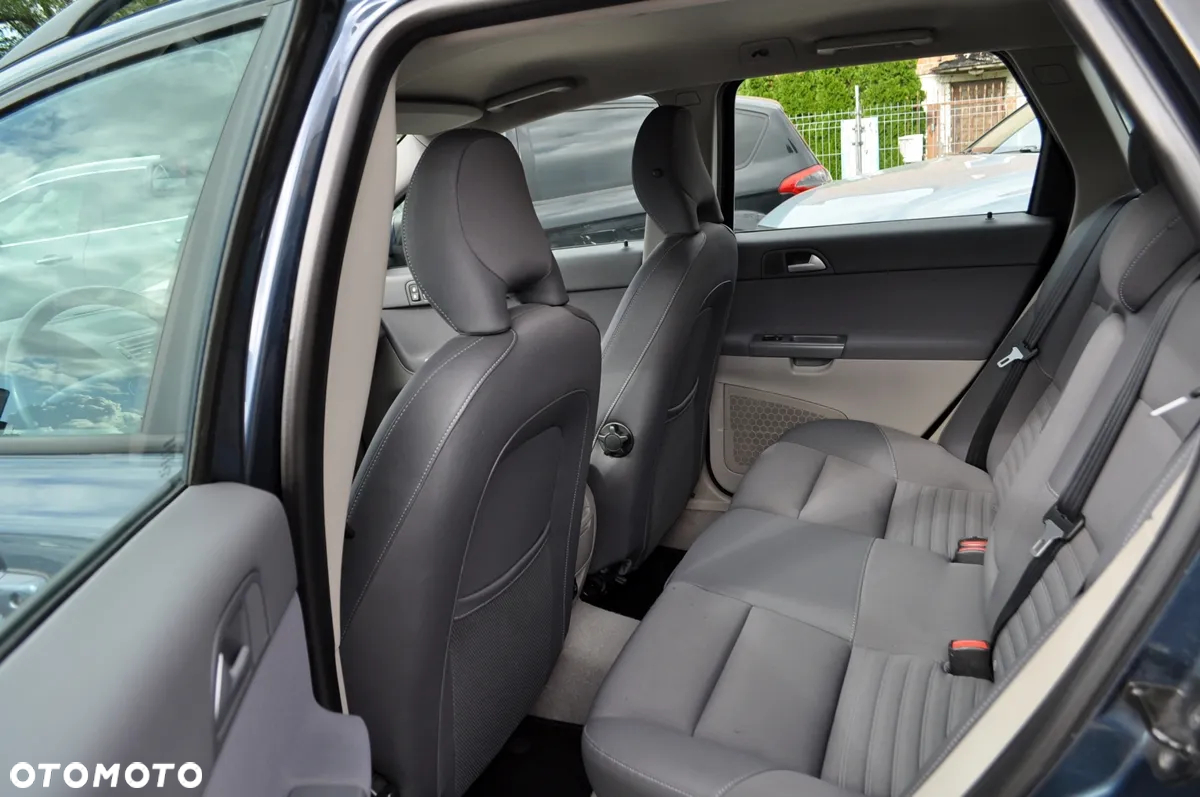 Volvo V50 1.6D DRIVe Kinetic - 23