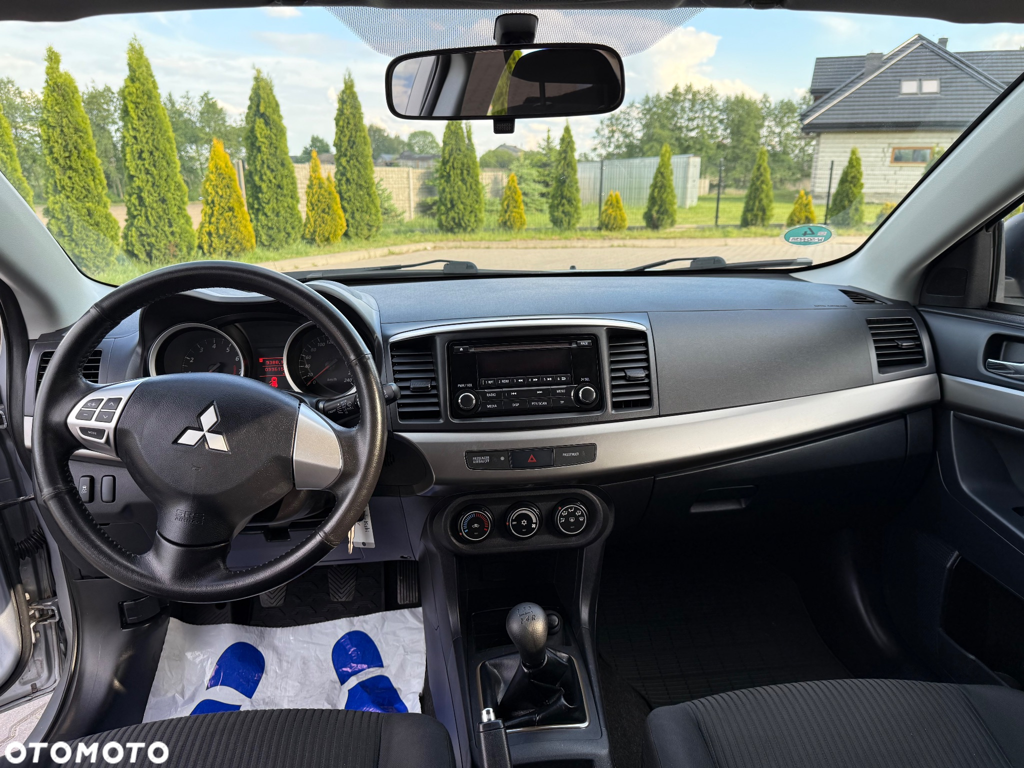 Mitsubishi Lancer 1.6 - 17