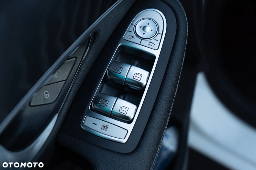 Mercedes-Benz GLC 220 d 4-Matic - 17