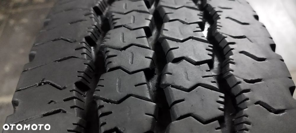 205/75/16c goodyear cargo g26 - 4