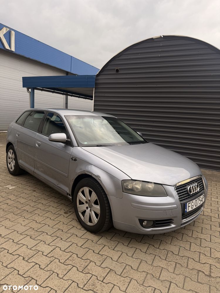 Audi A3 Sportback 2005 photo 2