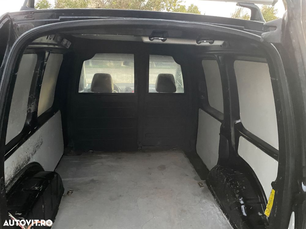 Volkswagen Caddy - 10