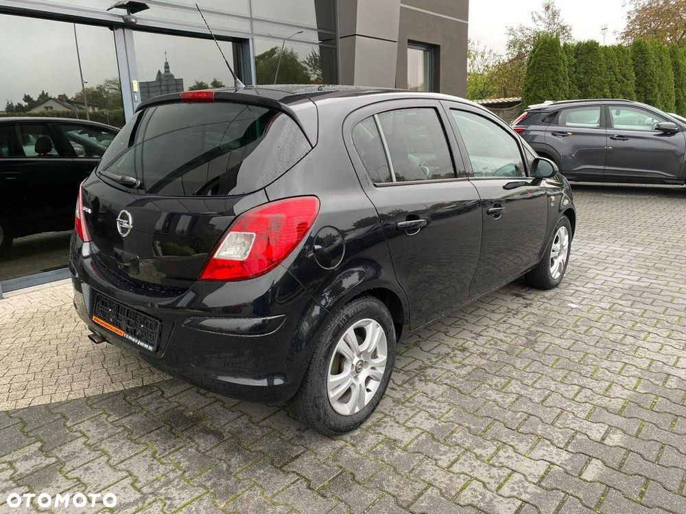 Opel Corsa - 4