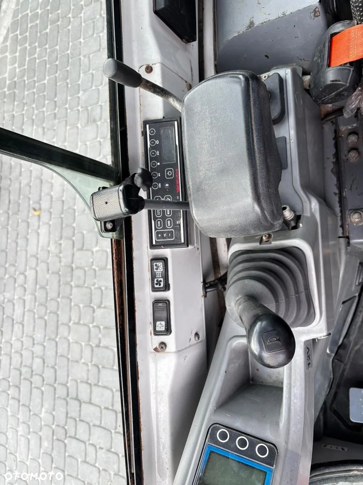 Takeuchi Tb216 - 15