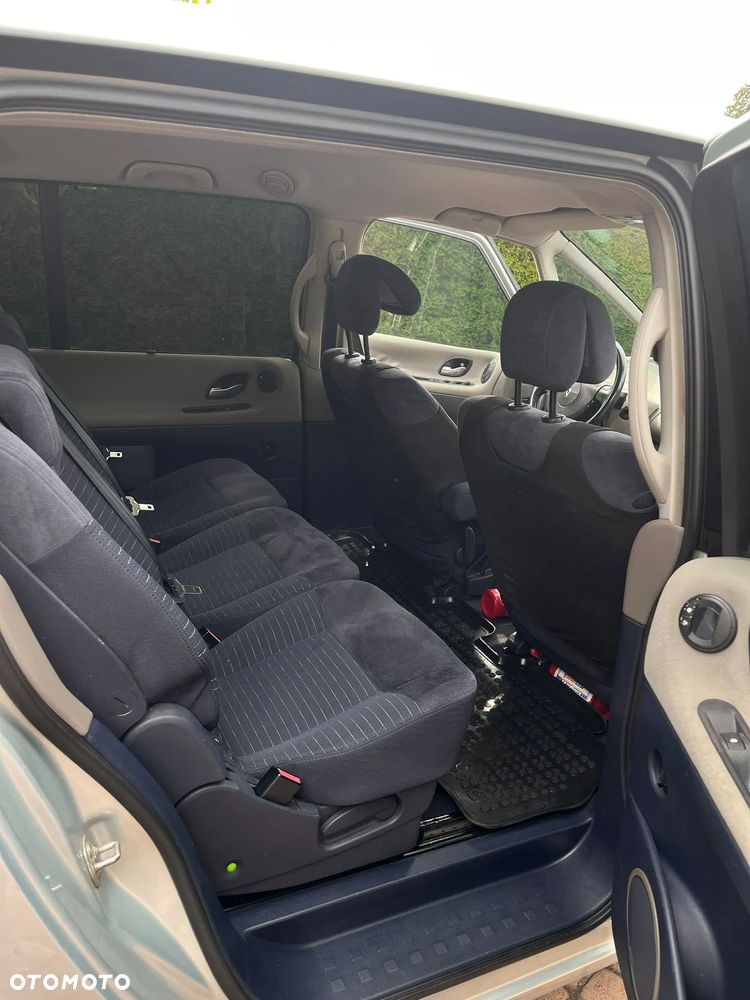 Renault Espace 2.0 Privilege - 15