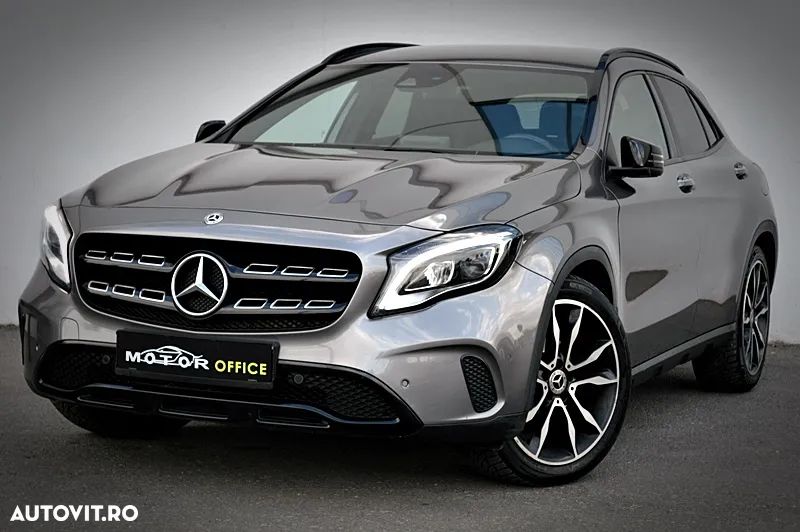 Mercedes-Benz GLA 200 (CDI) d 7G-DCT AMG Line - 1