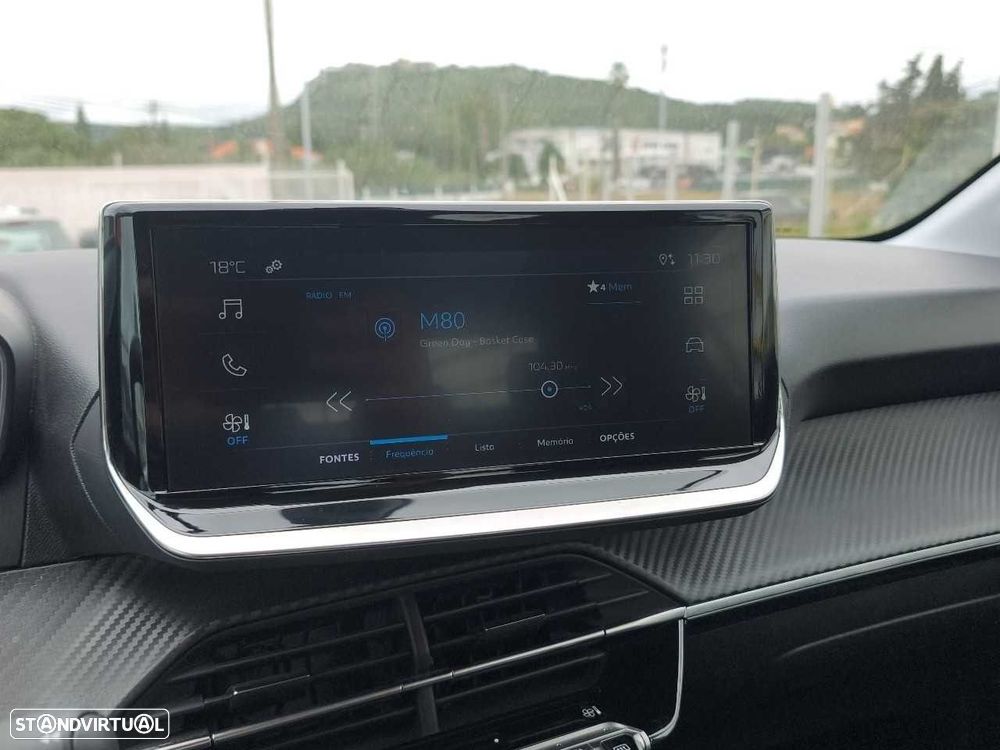 Peugeot 208 1.2 PureTech Style - 19