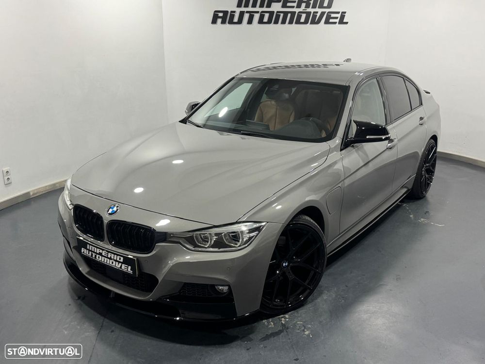 BMW 330 e iPerformance Pack M - 1