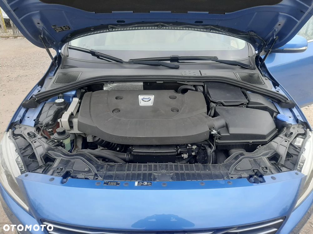 Volvo V60 D4 Business Edition - 25