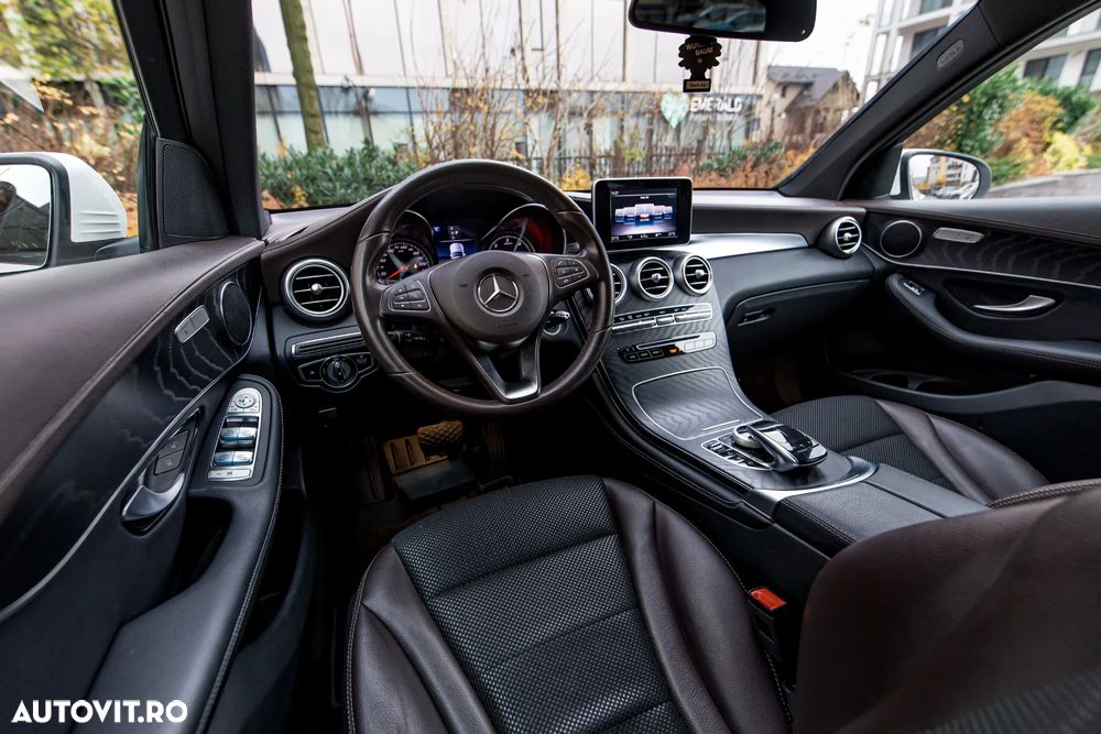 Mercedes-Benz GLC - 6