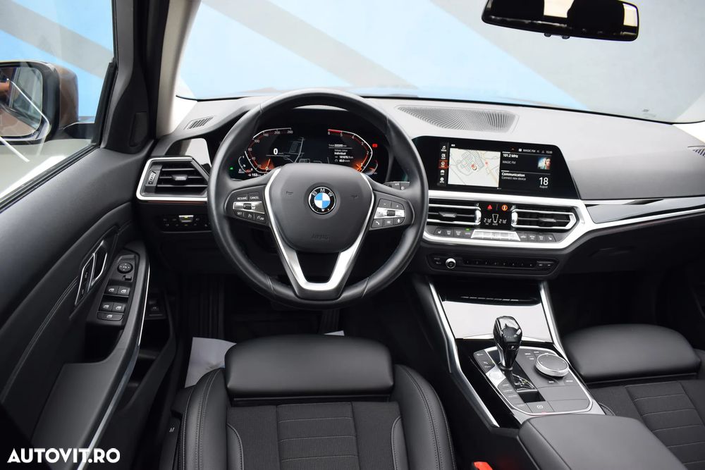 BMW Seria 3 320d Touring Aut. Sport Line - 15