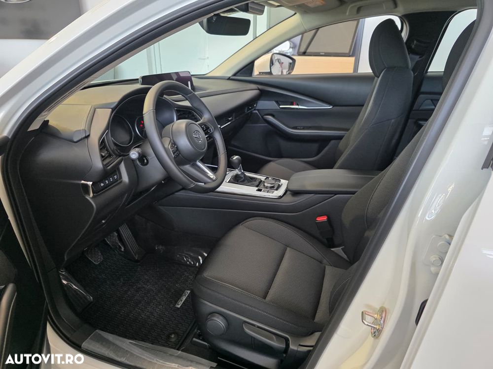 Mazda CX-30 e-SKYACTIV X186 MHEV Center-Line - 4