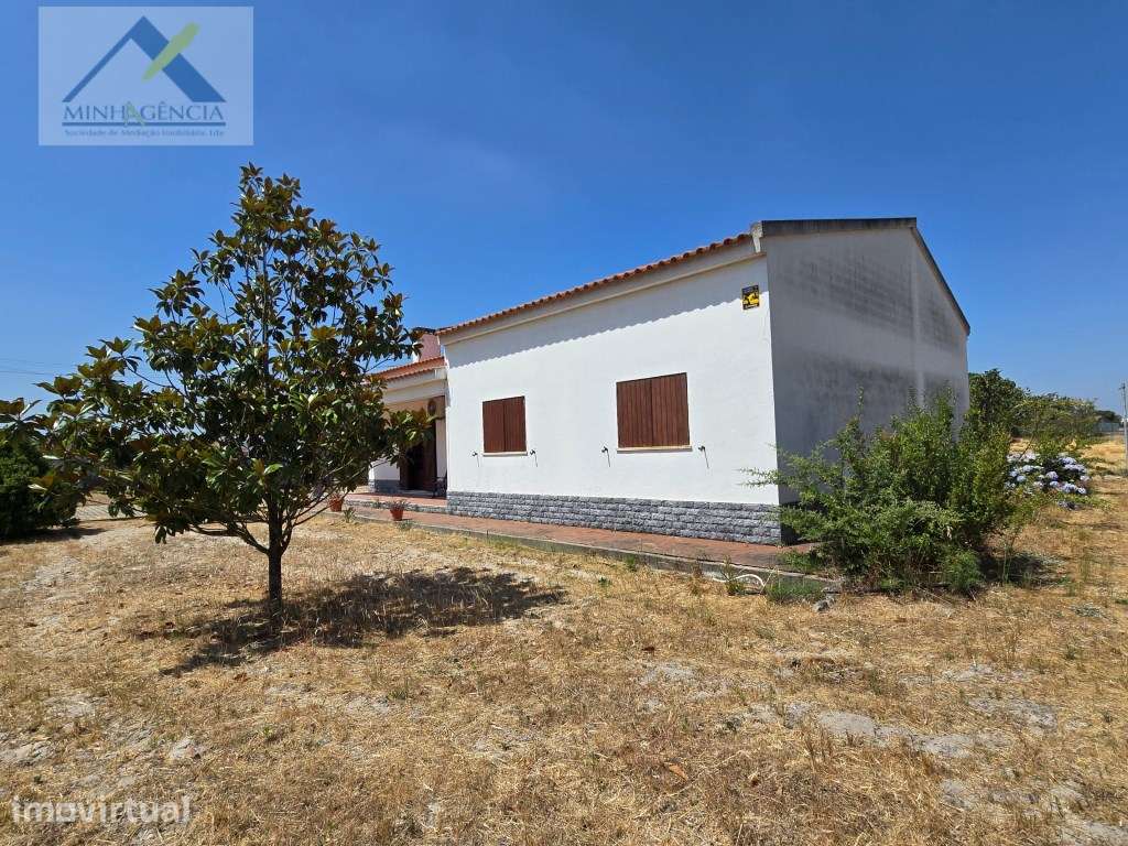 Moradia T3 com terreno de 5000 m2 na Lagoinha em Palmela - Grande imagem: 3/20