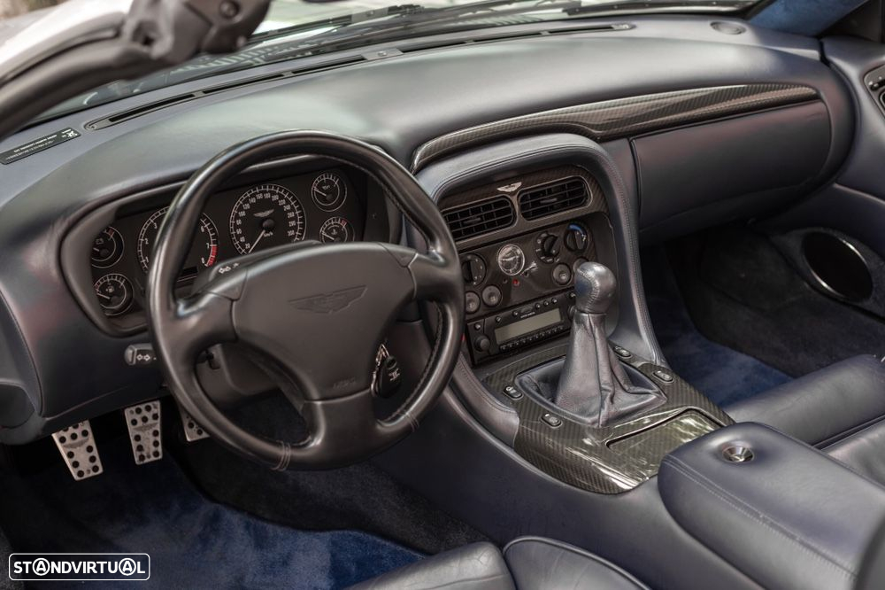 Aston Martin DB7 Vantage Volante V12 Manual - 11